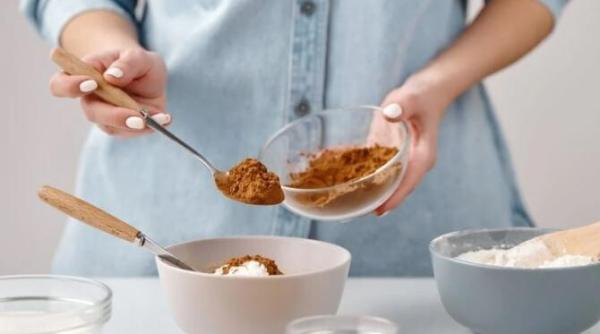 tarta bicolora o reteta rapida pentru cei care nu au timp sa stea in bucatarie