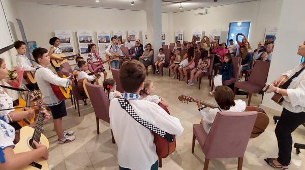 george bologan copiii sunt izvor de speranta cursuri de actorie pentru copiii romani la madrid