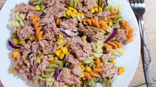 paste cu ton si porumb dulce cea mai simpla si gustoasa reteta