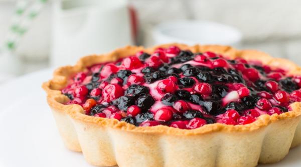 tarta cu visine reteta cu care vei pregati un desert dulce acrisor irezistibil