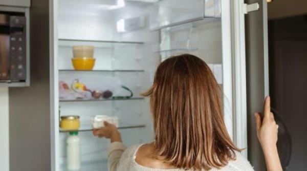 timpul de ardere a lumanarilor parfumate poate fi prelungit doar puneti le in congelator