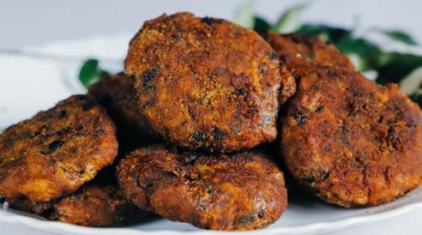 chiftelute savuroase fara carne si fara oua o reteta din ingredientele disponibile in frigider