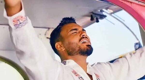 jador l a caracterizat pe smiley intr un singur cuvant