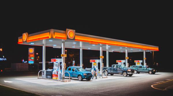 ministrul energiei ora toate marile lanturi de benzinarii din romania au ieftinit carburantii cu 50 de bani