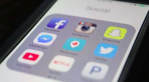 uefa colaboreaza cu retelele de socializare pentru a combate abuzurile online asupra fotbalistilor