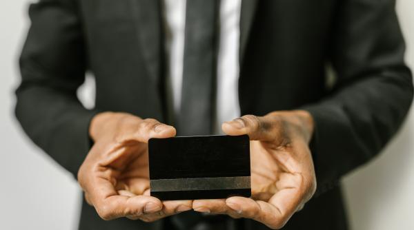 sectorul bancar din romania a ramas profitabil in contextul crizei pandemice raport cnsm