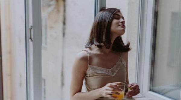 trucuri pentru canicula cum iti racoresti camera daca nu ai aer conditionat