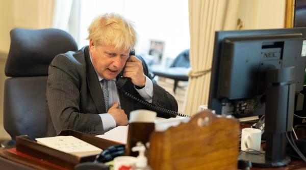 boris johnson a pierdut sprijinul partidului conservatorii cer ca premierul sa fie inlocuit imediat cine i ar putea urma la sefia partidului