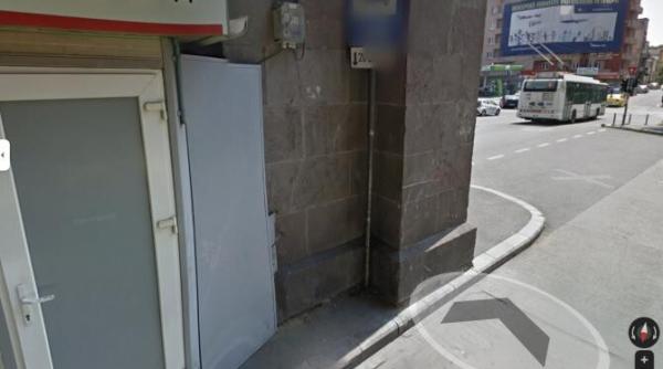 faza de tot rasul cu un ucrainean in mijlocul de transport in comun inghesuiala pentru engleza si pentru amenda eighty lei eighty