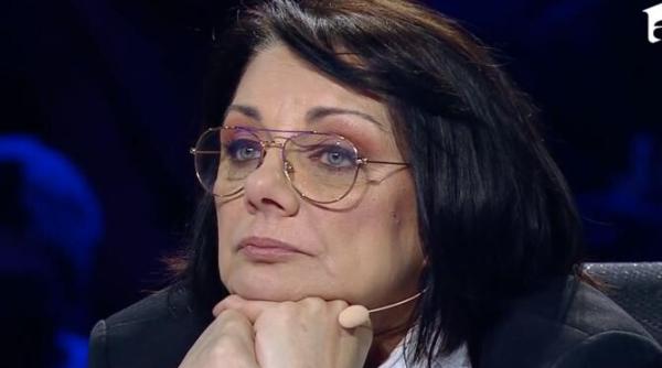 salariul pe care l primeste carmen tanase lunar nu e deloc mic
