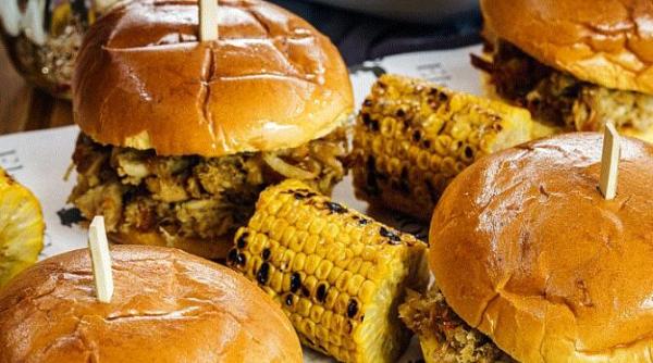 burgeri usori de vinete sunt mai gustosi si mai buni decat cei cu carne