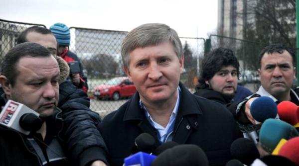 cel mai bogat om din ucraina isi anunta prabusirea cine este rinat ahmetov