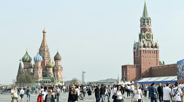 lech wa sa propune dezmembrarea rusiei sa organizam o revolta a popoarelor din aceasta tara populatia lor trebuie redusa la mai putin de 50 de milioane de locuitori