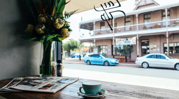 de ce vedem atatea masini in trafic in orasele din romania daca s a scumpit benzina