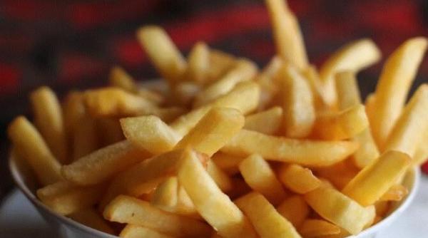 cartofi prajiti acasa ca fast food ingredientul secret care trebuie adaugat