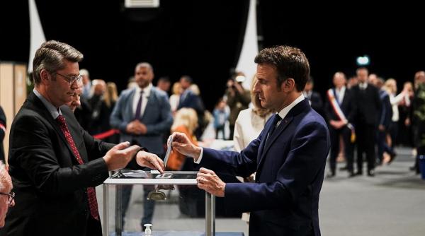 combustibilul folosit ca arma de razboi macron il acuza pe putin