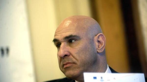 niels schecker am fost jefuit va prezint metoda prin care am pierdut economiile mele de o viata in doar trei minute