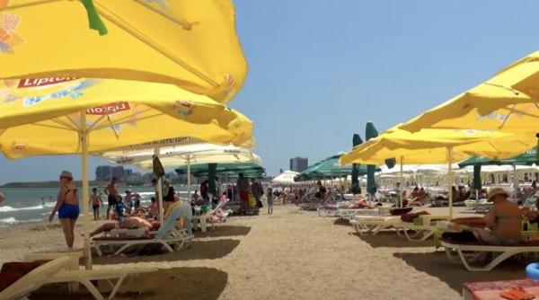 cat costa in realitate un sezlong pe plaja din mamaia nu va speriati nu i ceea ce se aude