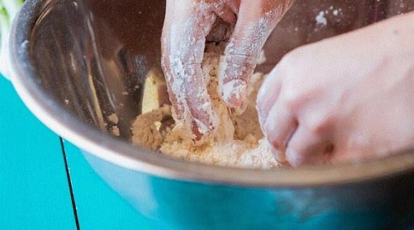 paine din malai pufoasa aurie si foarte satioasa vei dori mereu sa o prepari