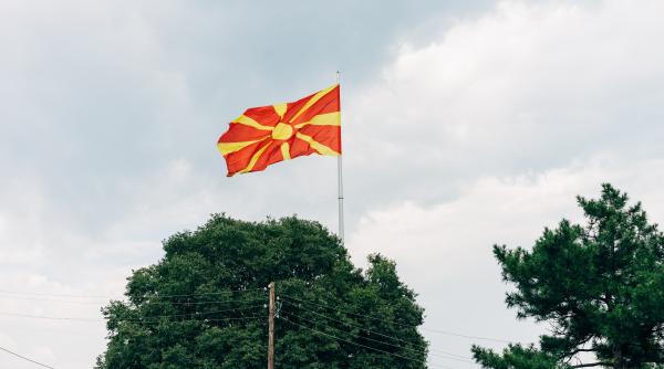 aderarea macedoniei de nord la ue vot in parlamentul de la skopje dupa o concesie facuta de bulgaria