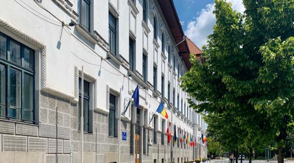 cum se faceau angajarile in primaria timisoara in functii de conducere si de executie acuzatiile dna primarul nu stia ce se petrece spun procurorii