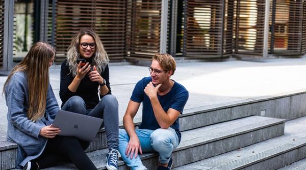 contracte part time impozitate full time chiar de la 1 august cine este exceptat iata ce spune foarte clar legea atentionare de la educatie catre finante