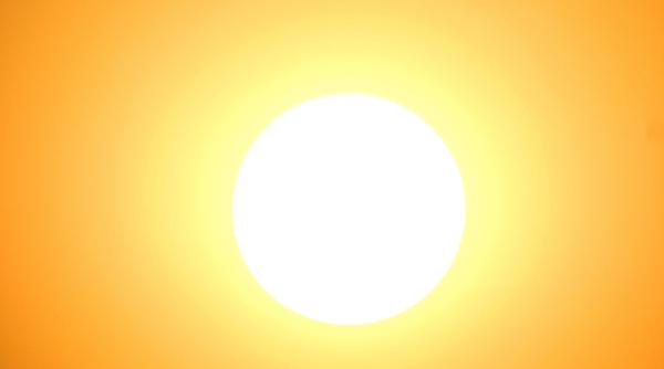 bancila anm anunta zile de foc pentru romania maxime de 41 de grade la umbra si posibile avertizari de cod rosu de canicula recorduri absolute