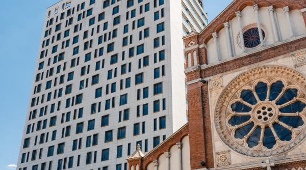 nicusor dan demoleaza cathedral plaza solutie tipic romaneasca lasa ma ca plateste statul cu ce a gresit cetateanul