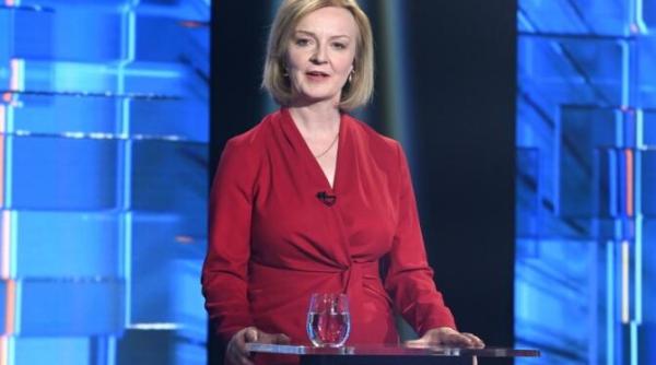 cursa pentru postul de premier al marii britanii ambii candidati vor reguli mai dure pentru migranti