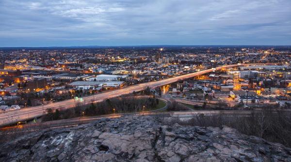 dorel a ajuns in america cum arata cea mai stramba sosea din sua foto