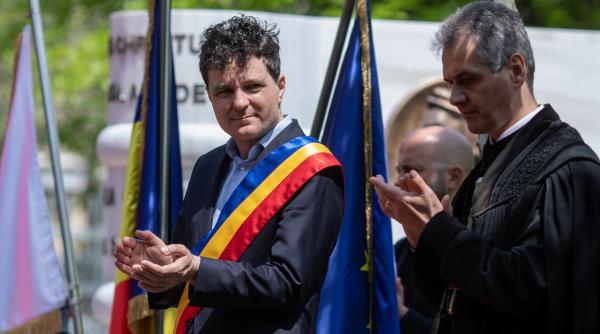 nicusor dan spune ca iarna aceasta va fi mai bine ca iarna trecuta pana la urma trebuie sa apreciem si o zi in plus cu apa calda de ce nu