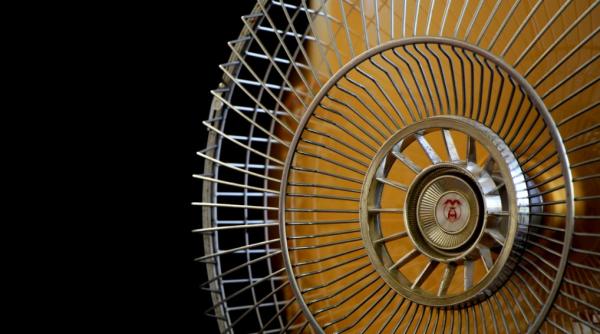 bancila 44 5 grade intr o localitate din braila pe atunci nu erau aparate de aer conditionat video