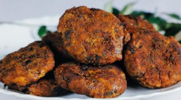 chiftele din carne de pui cu ciuperci si cascaval surprinde ti oaspetii cu reteta dezvaluita de bucatarii francezi