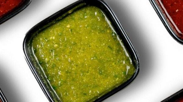 pasta gustoasa din verdeturi pentru iarna este plina de vitamine aromata si sanatoasa