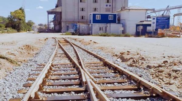 traficul feroviar care leaga silozul din portul galati de gara cfr redeschis