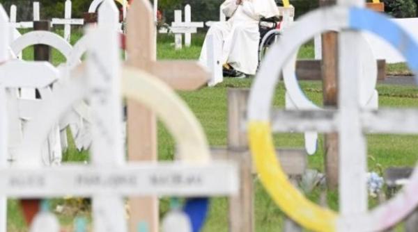 papa francisc a cerut iertare pentru gesturile incompatibile cu evanghelia la maskwacis in canada