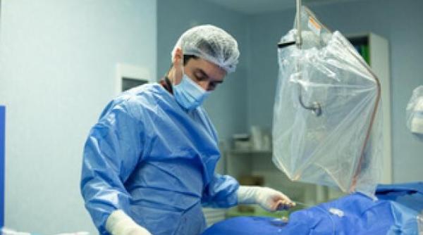 preventie pentru infarctul miocardic acut in luna august la ares pacientii beneficiaza gratuit de diagnosticul minim invaziv al arterelor inimii in baza biletului de trimitere