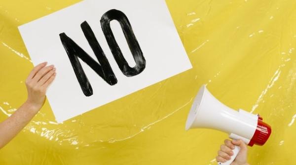 daraban ccir dom ne nu inteleg de ce fundatiile sa nu fie luate la bani marunti ai blocat absolut tot