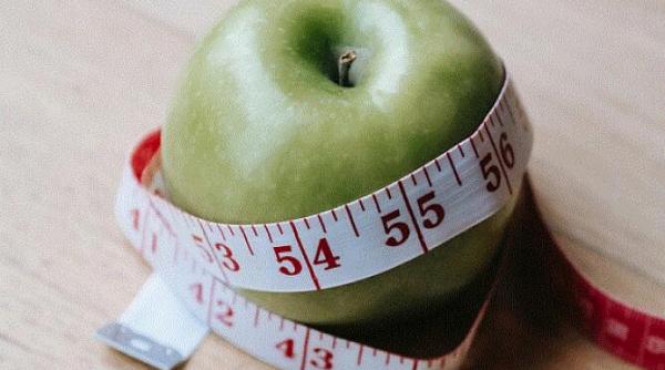 iti este foame noaptea consuma aceste alimentele si nu te vei ingrasa