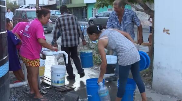 nu e seceta ci jaf in timp ce oamenii mor de sete miliarde de litri de apa merg catre companiile de imbuteliere