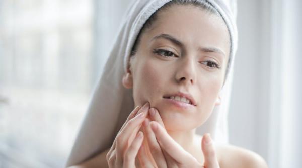 produsul ce trebuie aplicat 365 de zile pe an chiar si atunci cand e frig tenul tau iti va multumi peste ani