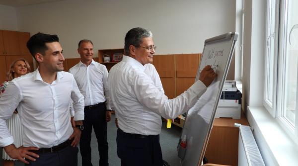 romania e la zi nu a ratat prima cerere de plata din pnrr ministrul marcel bolos ne am luat un angajament pana la 1 august vom fi cu toate la punct suntem in grafic