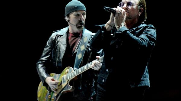 u2 la radio dc news sambata noaptea live from paris 4 july 1987 al doilea concert din seria midnight live concerts at radio dc news ro