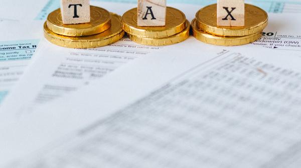 de luni se scumpesc tigarile si alcoolul masurile fiscale care intra in vigoare la 1 august