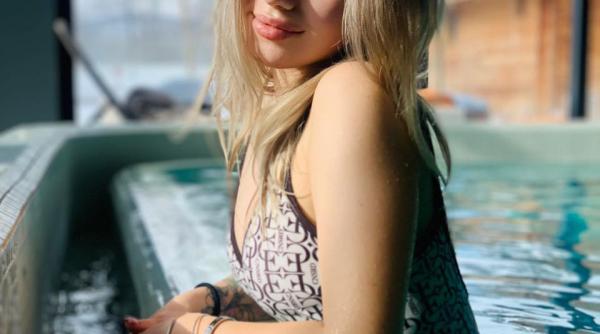 pleci in concediu spre mare si nu te mai intorci imaginile cu iulia papazissu ar trebui sa fie vazute de oricine