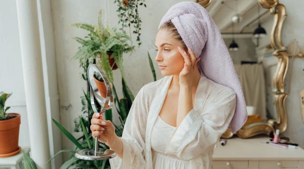 cum ne pastram pielea tanara ioana marinescu retinoizii sunt standardul de aur in lupta anti aging