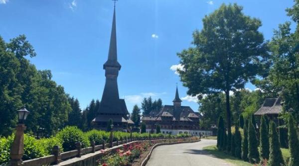 de sfanta maria 15 august inca o sarbatoare mare moment important pentru crestinatatea ortodoxa