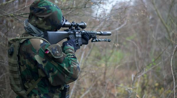 ministrul kosovar al apararii suntem pregatiti sa ne aparam fiecare colt al teritoriului