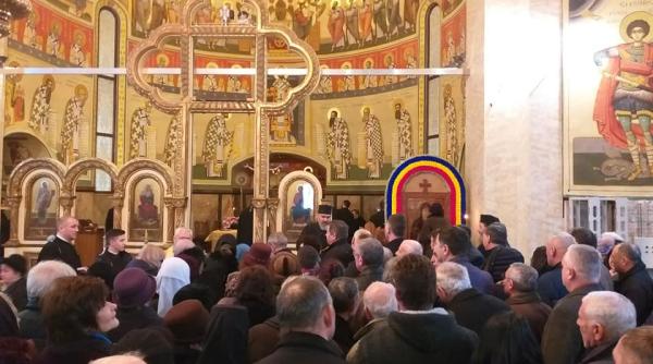 peste 25 000 de angajati ai mai mobilizati la evenimentele prilejuite de sarbatoarea adormirii maicii domnului