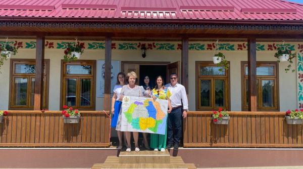 casa lui adrian paunescu din republica moldova a fost restaurata daniel cristea enache comparatie cu locuintele lui preda alecsandri si brancusi